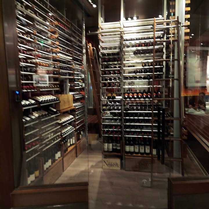 The Capital Grille - Fort Myers - Photo 3