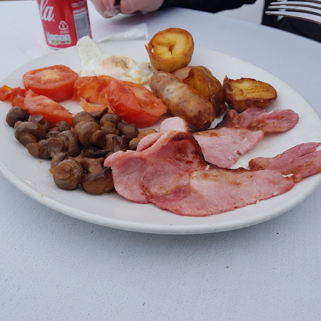 English Breakfast