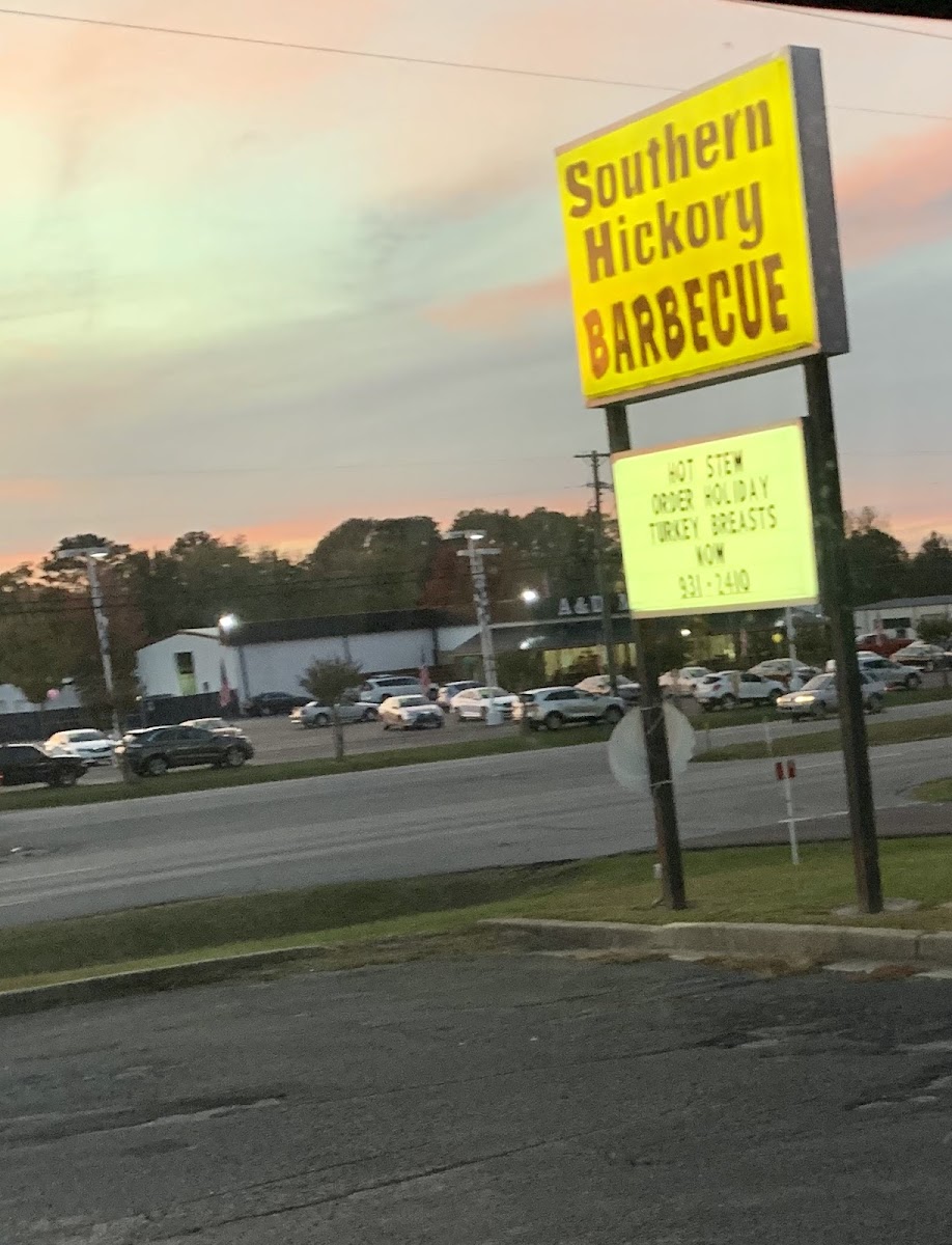 Southern Hickory Barbecue - Arab - Photo 7