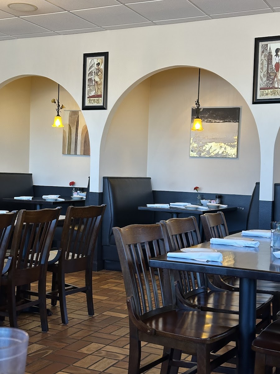 Napolis Italian Restaurant - Glasgow - Photo 7