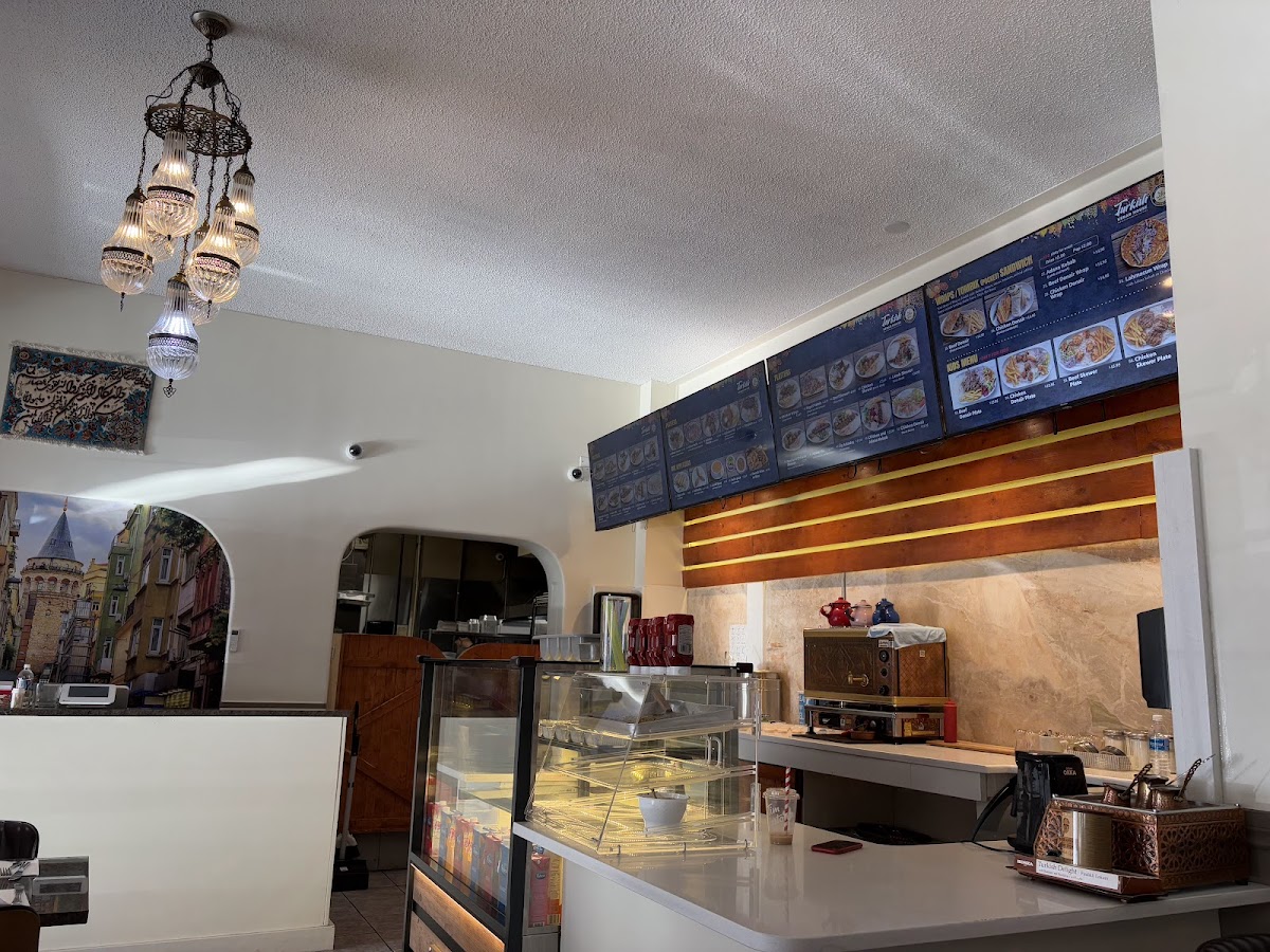 Turkish Kebab House - AB T2A 0V6 - Photo 3