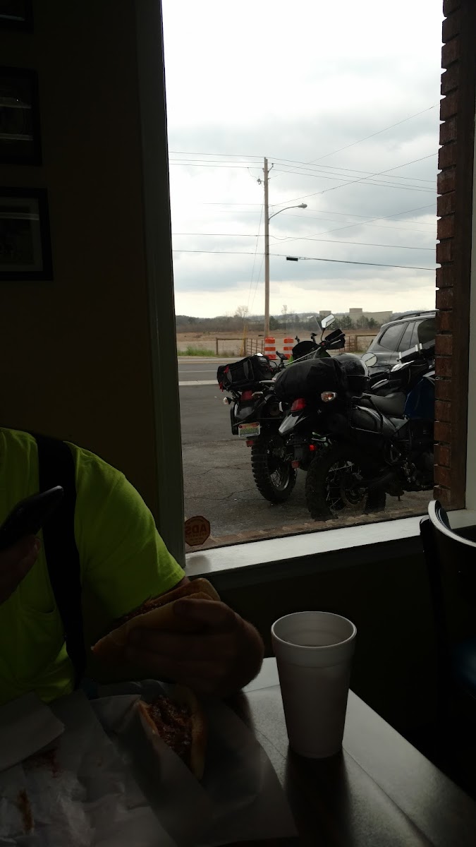 Gus's Hot Dogs - Hueytown - Photo 6