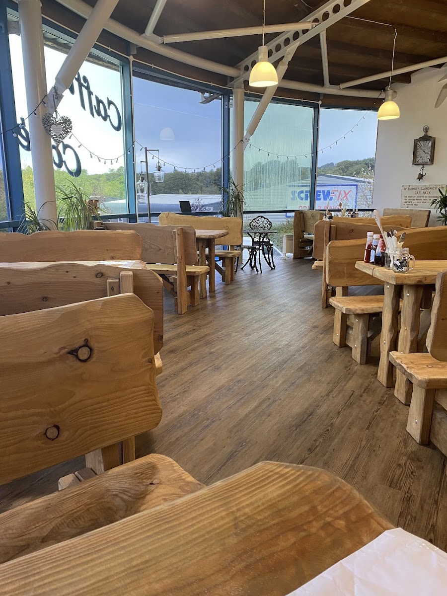 Cafe Darcy - Neath SA10 6EJ