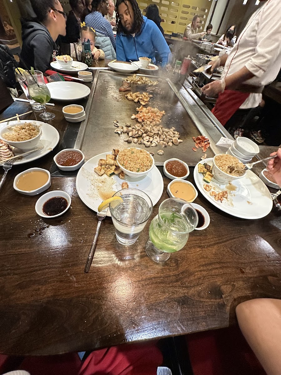 Benihana - Edison - Photo 2