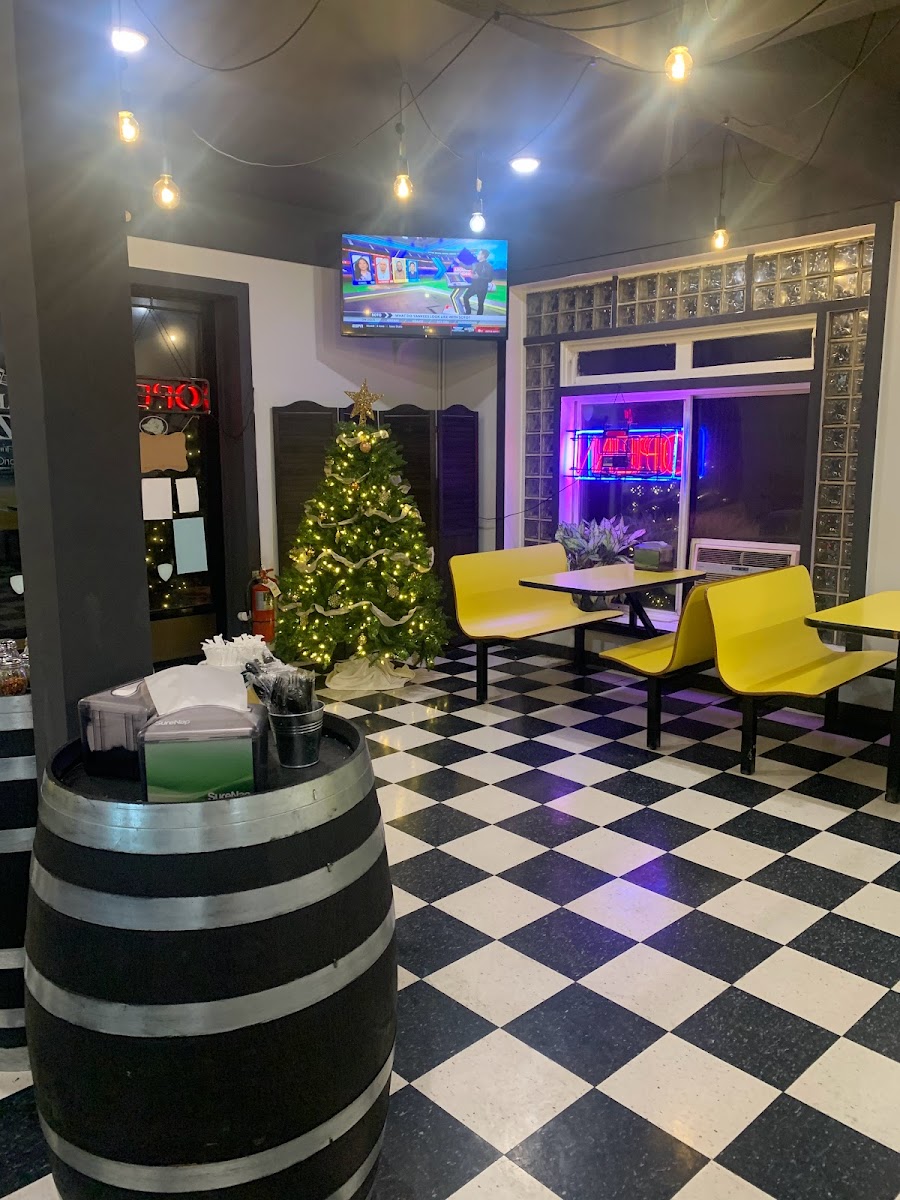Capri Pizza - Cresco