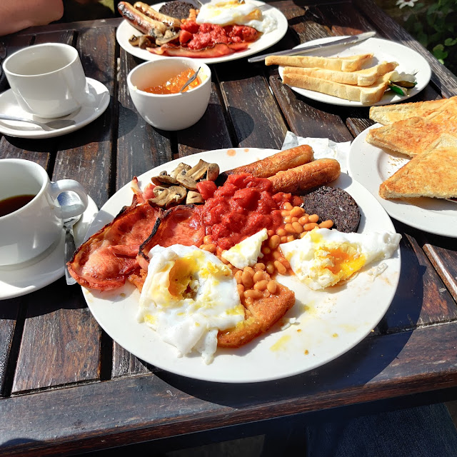 Full English Breakfast