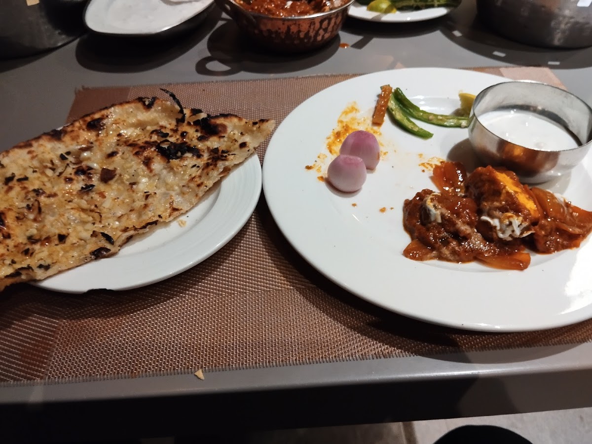 AAHAR RESTAURANT BANQUET CATERER - Photo 9