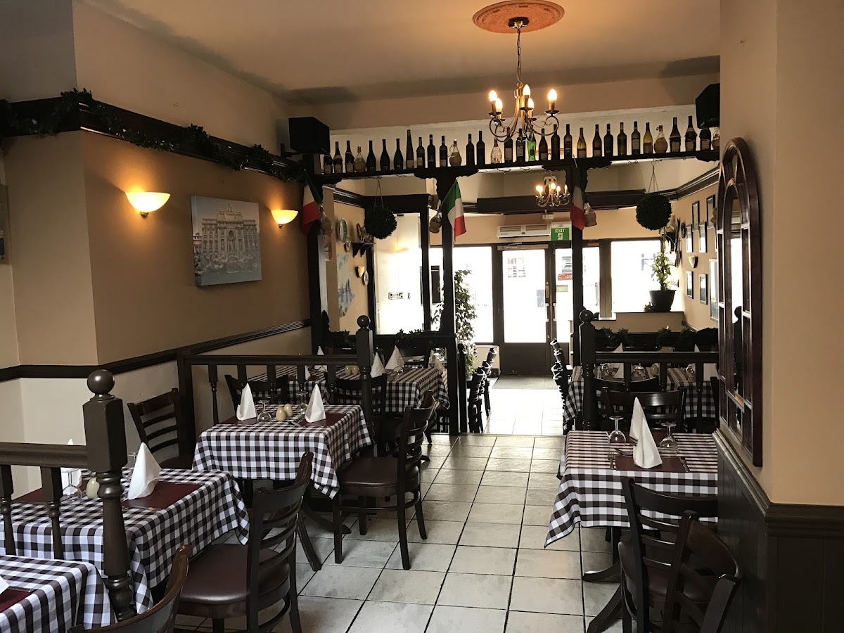 Giovanni's - Barnstaple EX31 1RX