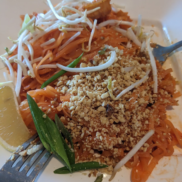 Chicken Pad Thai