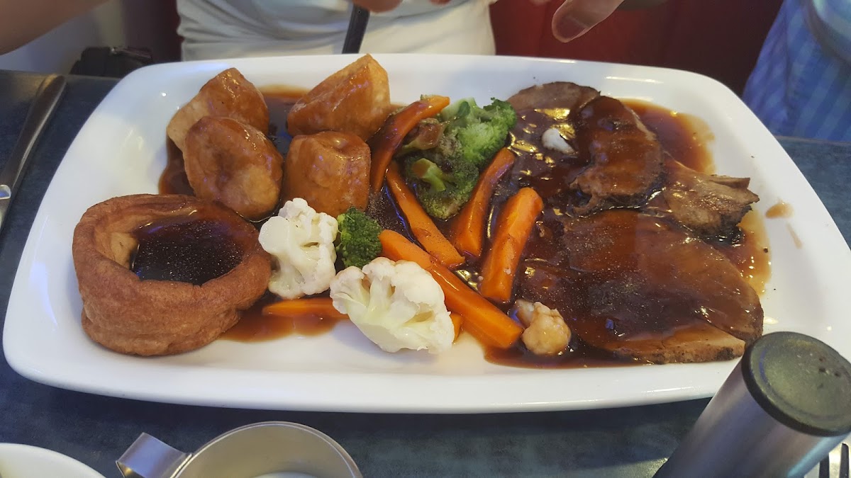 The Silver Spoon Diner - Photo 5