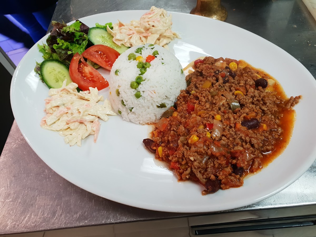 The Silver Spoon Diner - Photo 8
