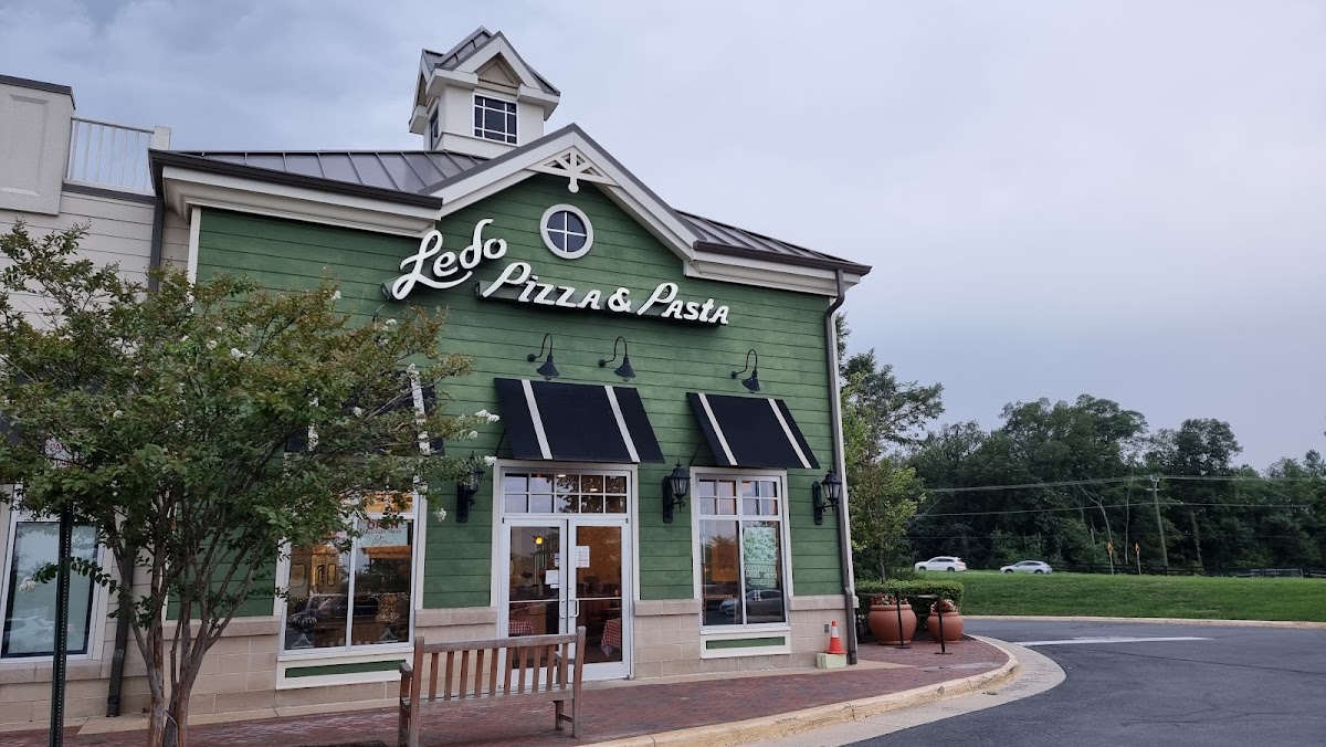 Ledo Pizza - Ashburn - Photo 7