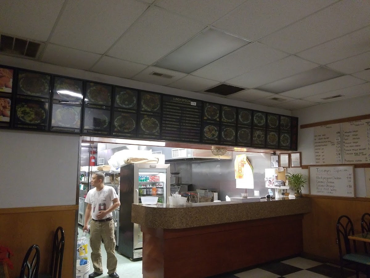 Shun Xing - Windsor - Photo 4