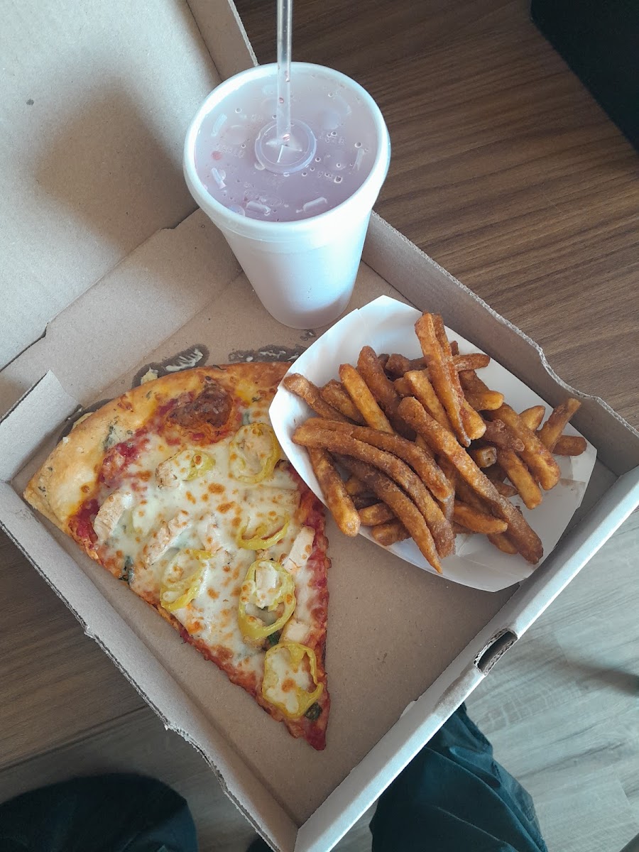 The Pizza Place - Columbus - Photo 1