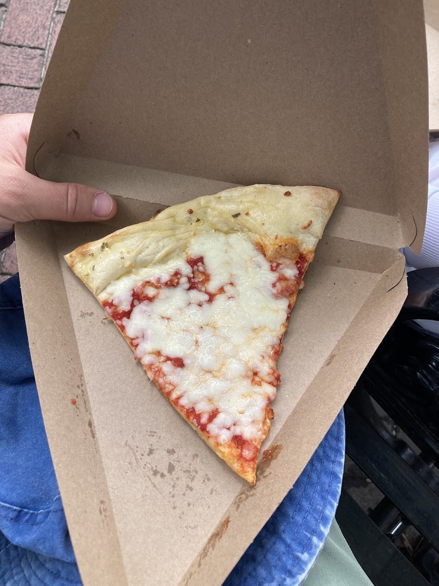 The Pizza Place - Columbus - Photo 5