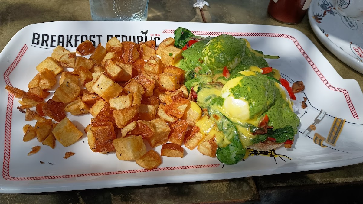 Breakfast Republic - Culver City - Photo 3