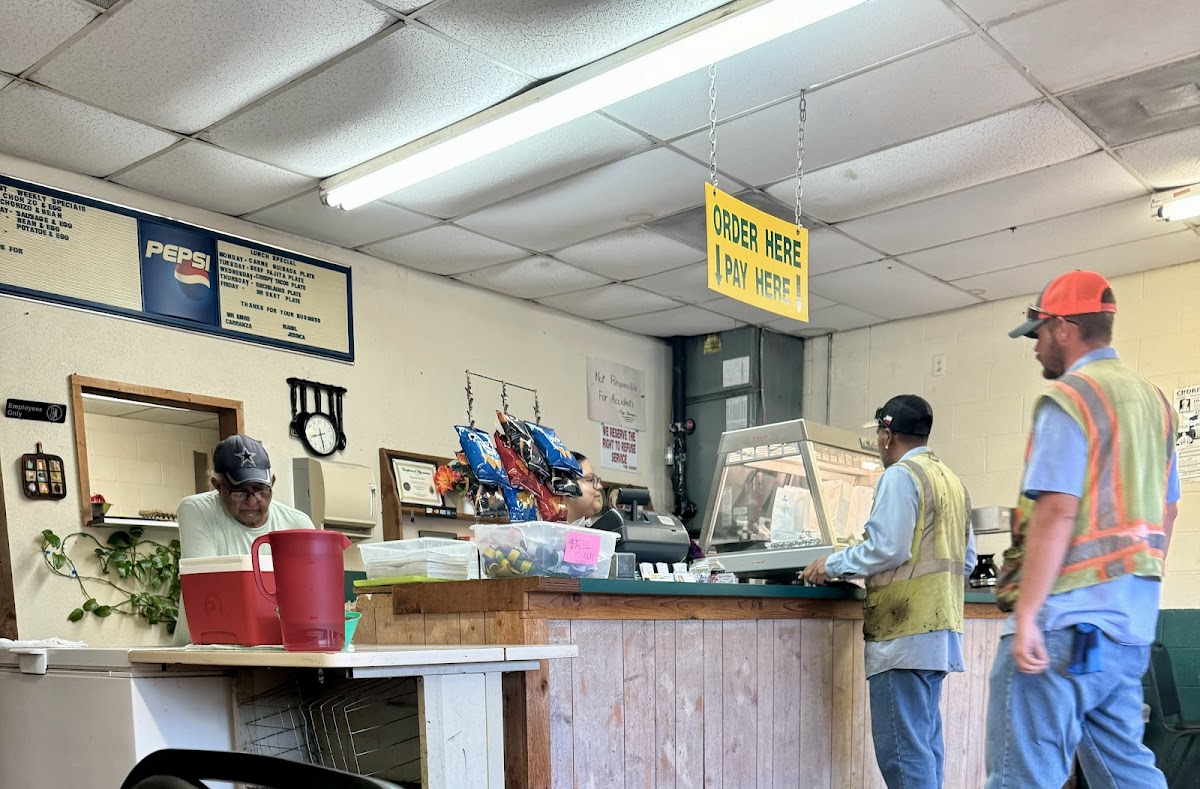 Taqueria Martinez - Kingsville - Photo 1