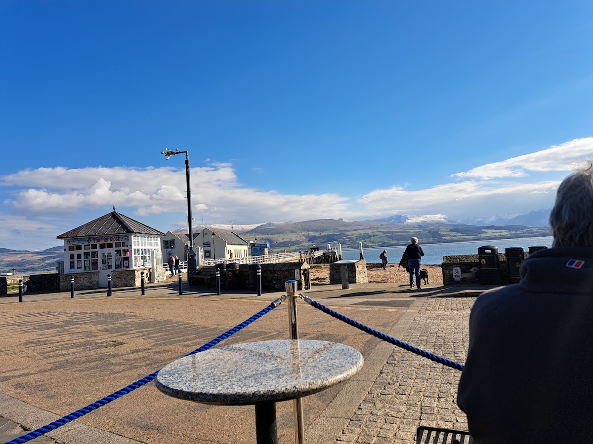 Pier House Cafe and Bistro - Photo 3