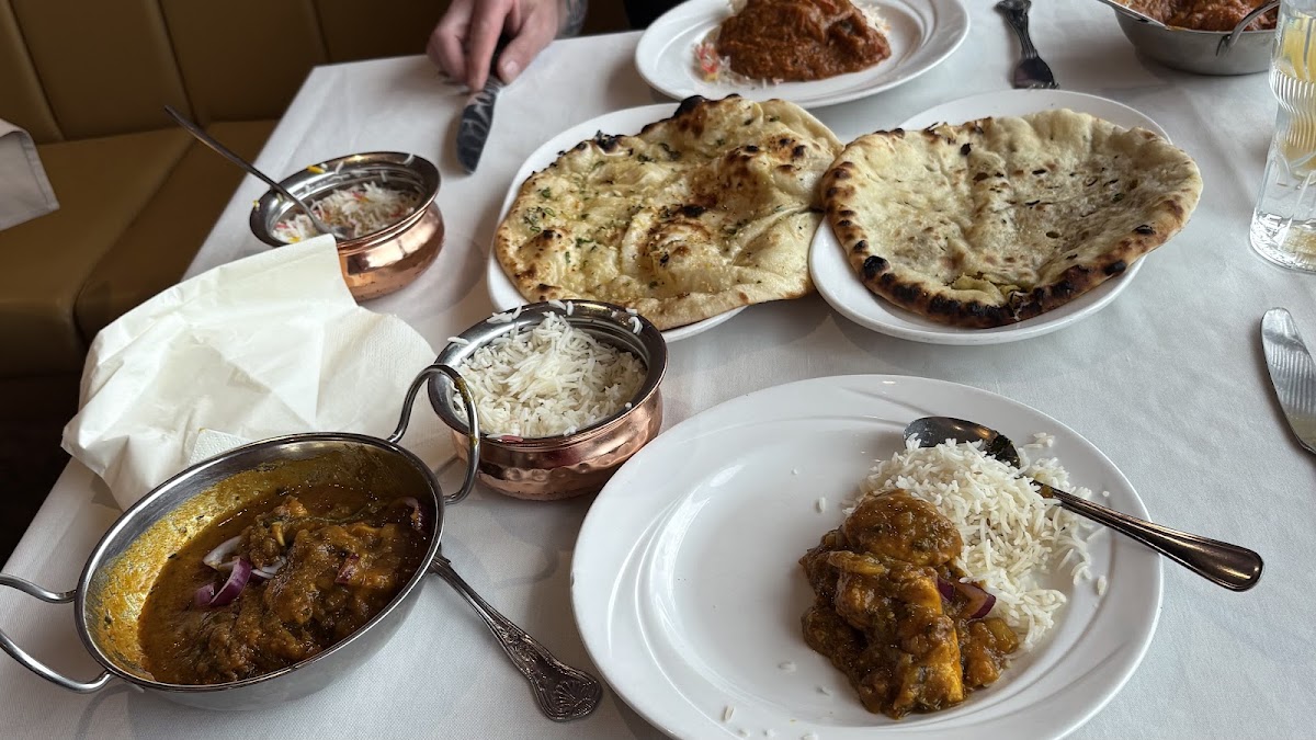 Saffron Lounge - Sheffield S35 4LQ - Photo 1
