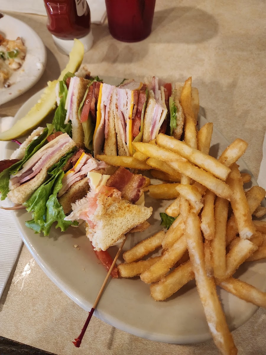 Magnolia Cafe - Durant - Photo 1