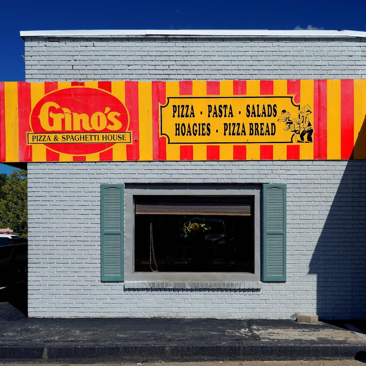 Gino's Pizza & Spaghetti House - Wayne - Photo 5