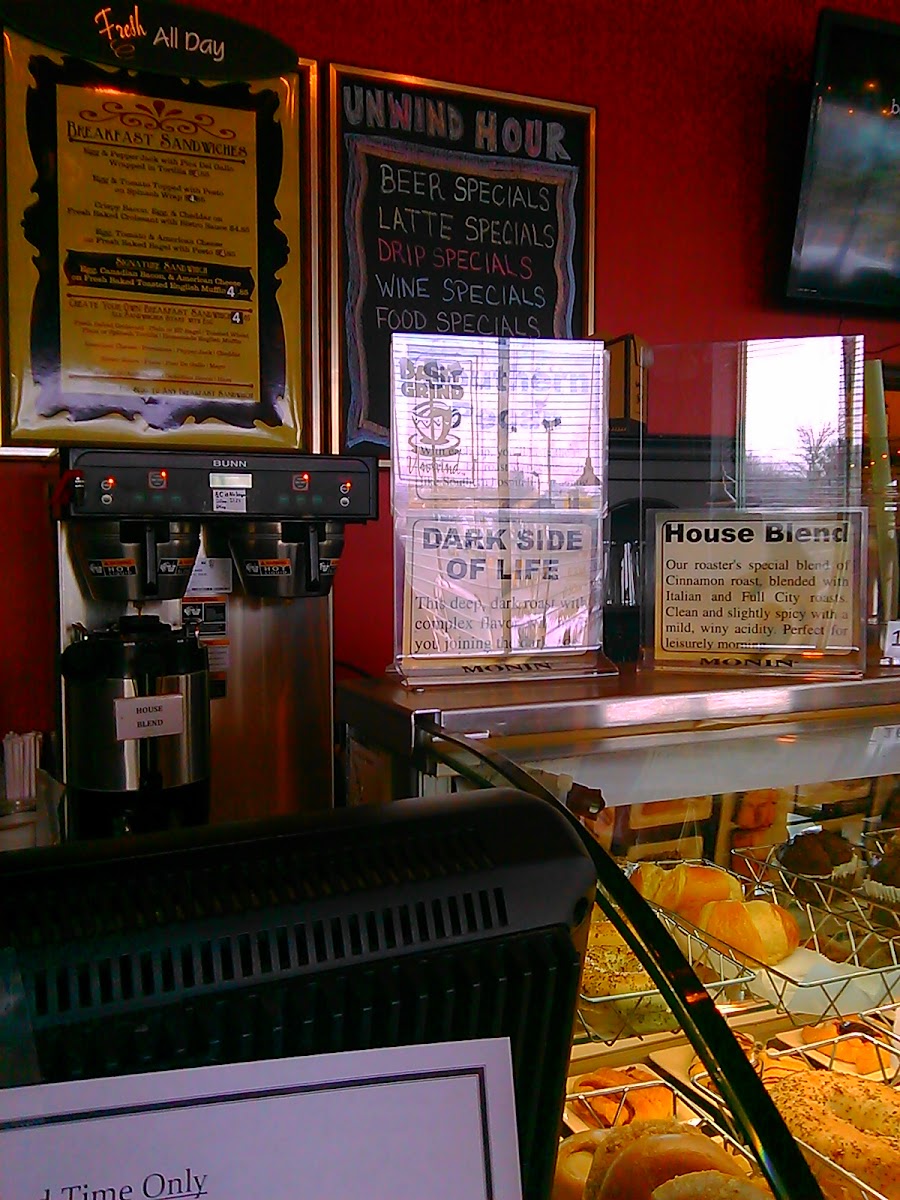 Daily Grind - Martinsburg - Photo 3
