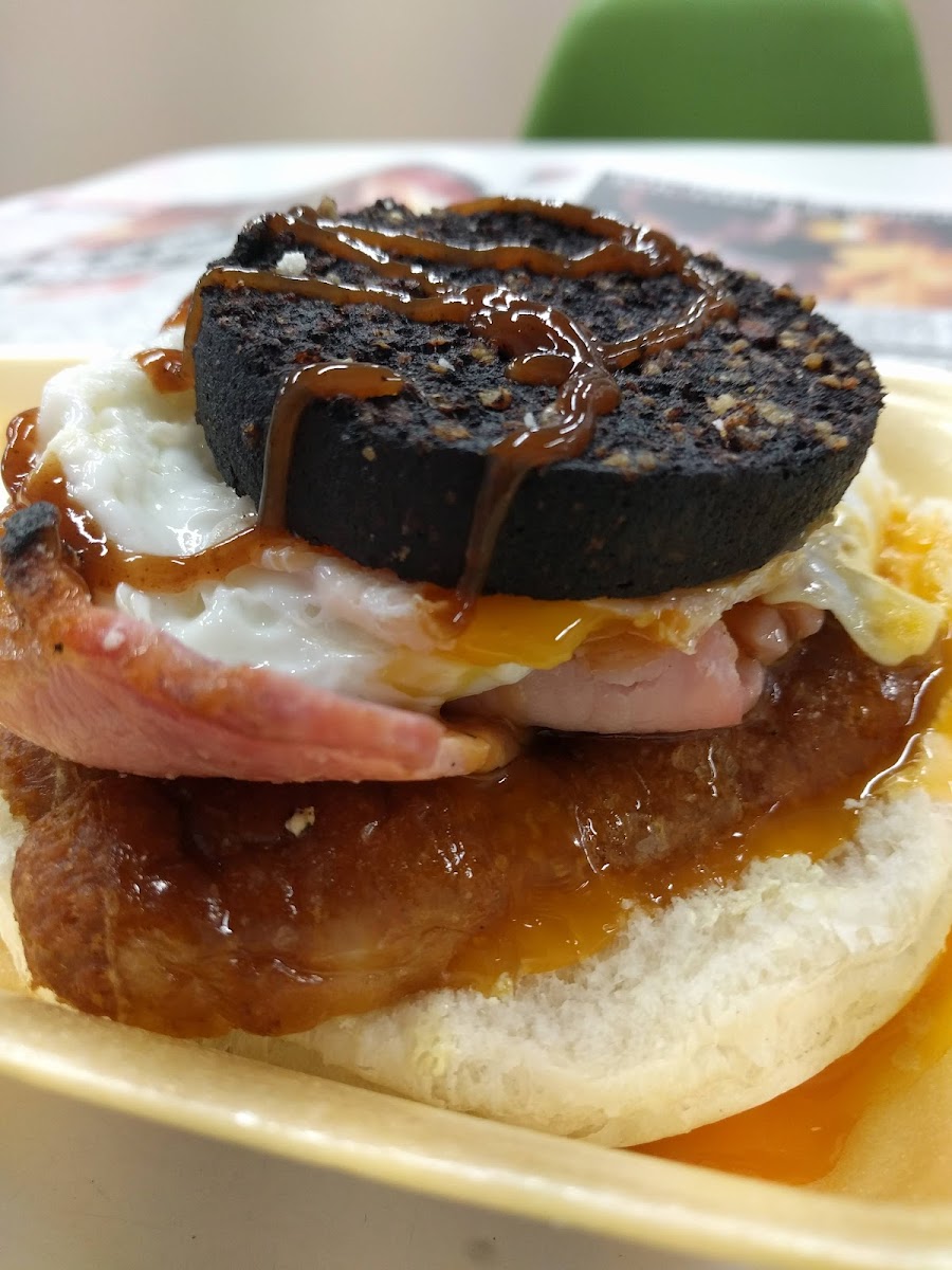 Porkys - Radstock BA3 4BH - Photo 3