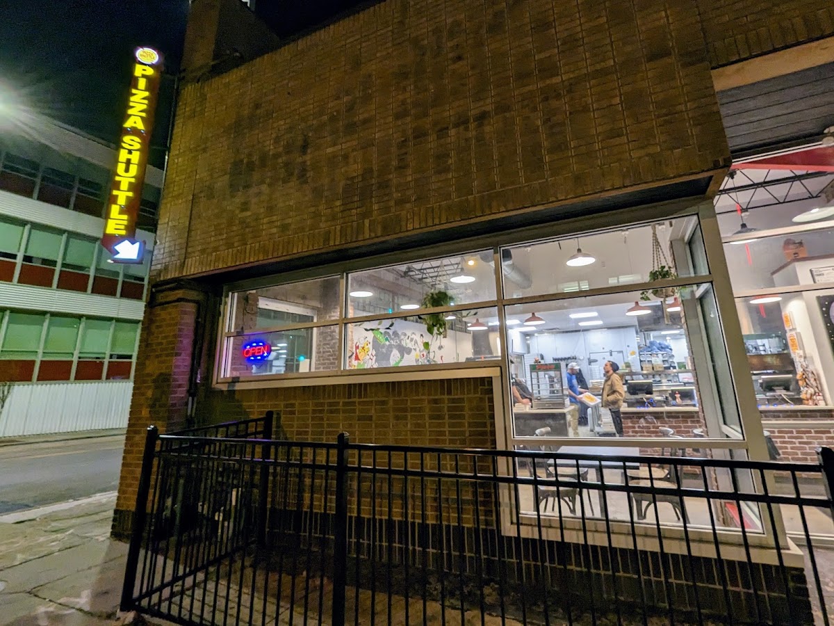 Pizza Shuttle - Kansas City