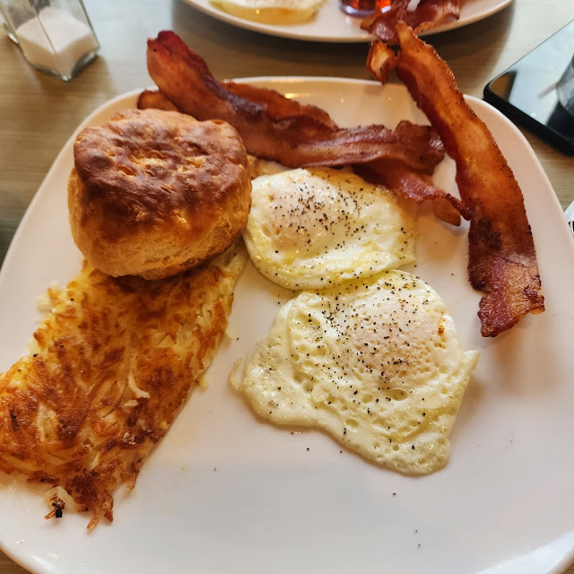Buttermilk Pancake Combo