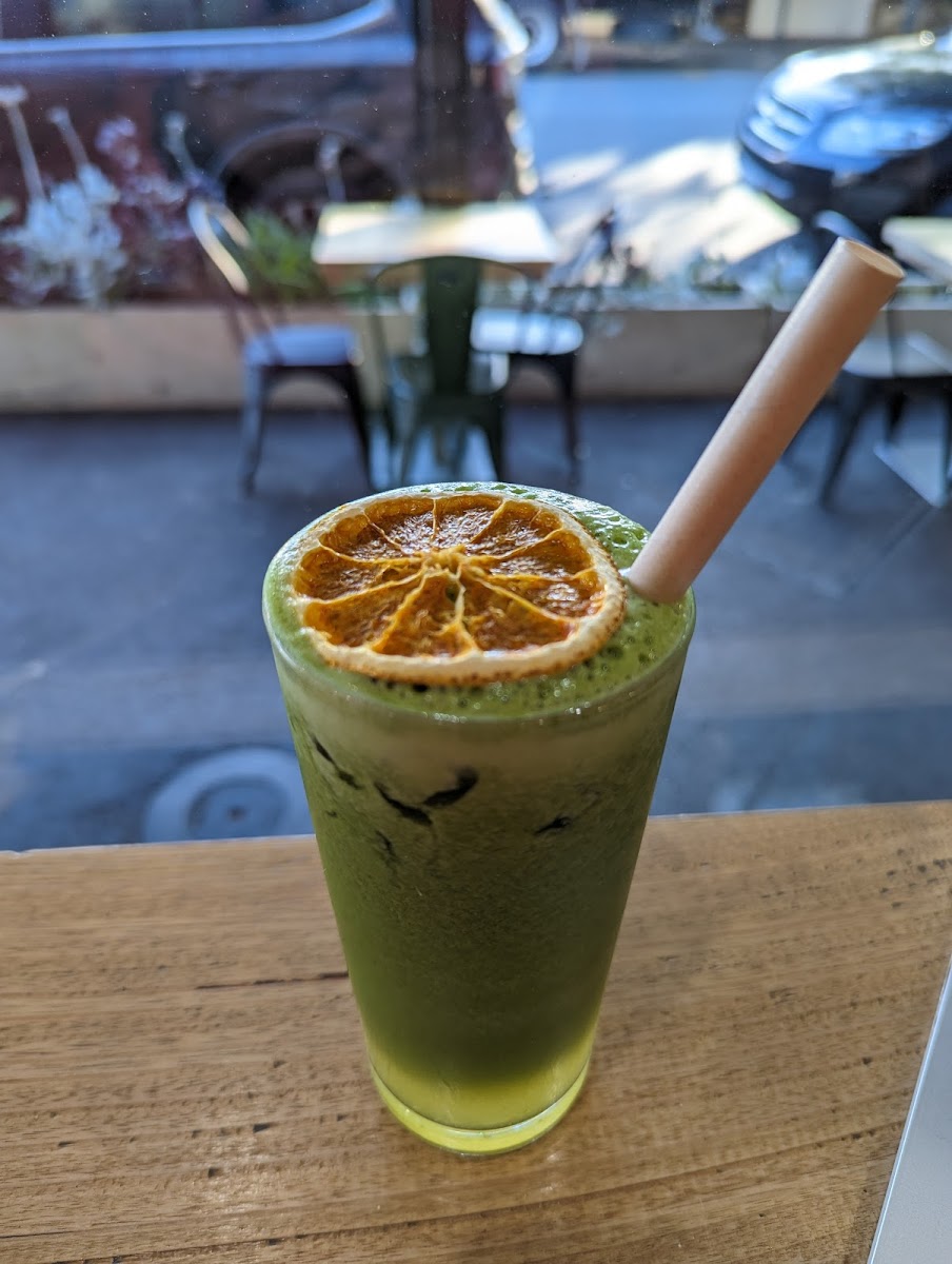 Lady Luck Cafe - Photo 5