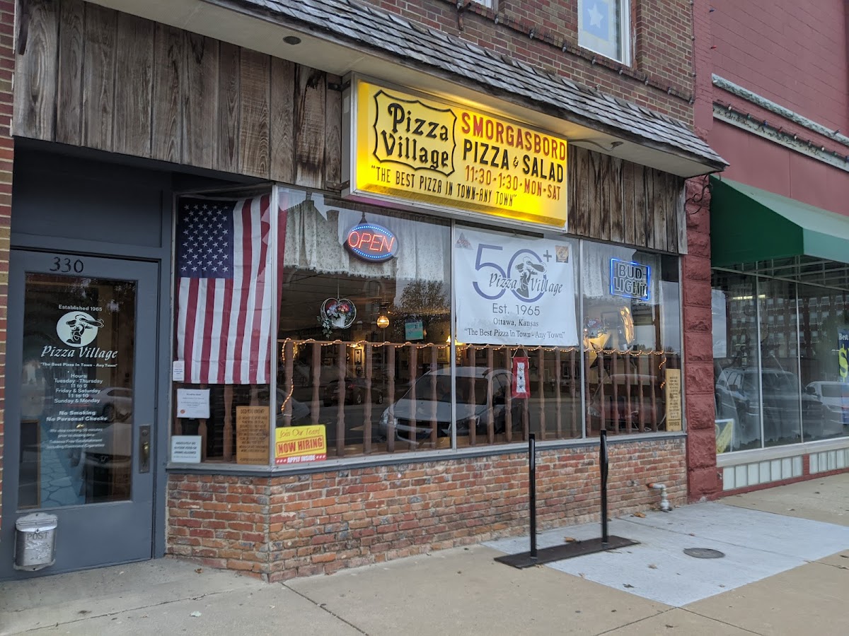 Pizza Village - Ottawa