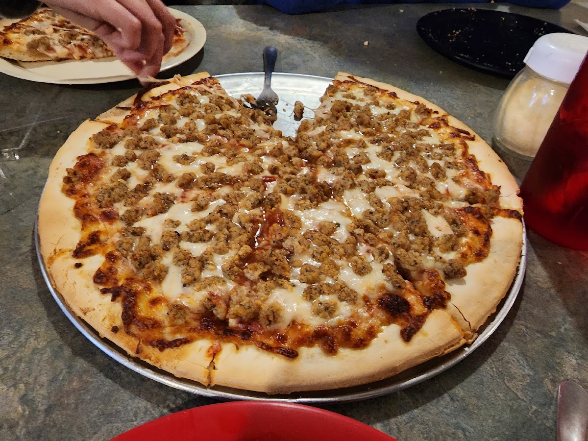 Pizza Village - Ottawa - Photo 1