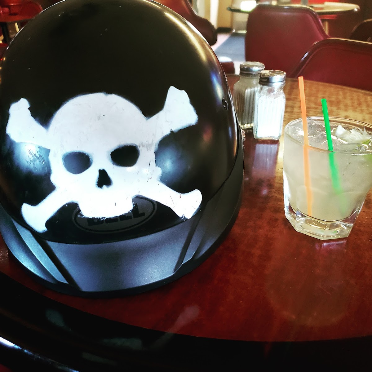 Log Cabin Bar & Grill - Photo 9