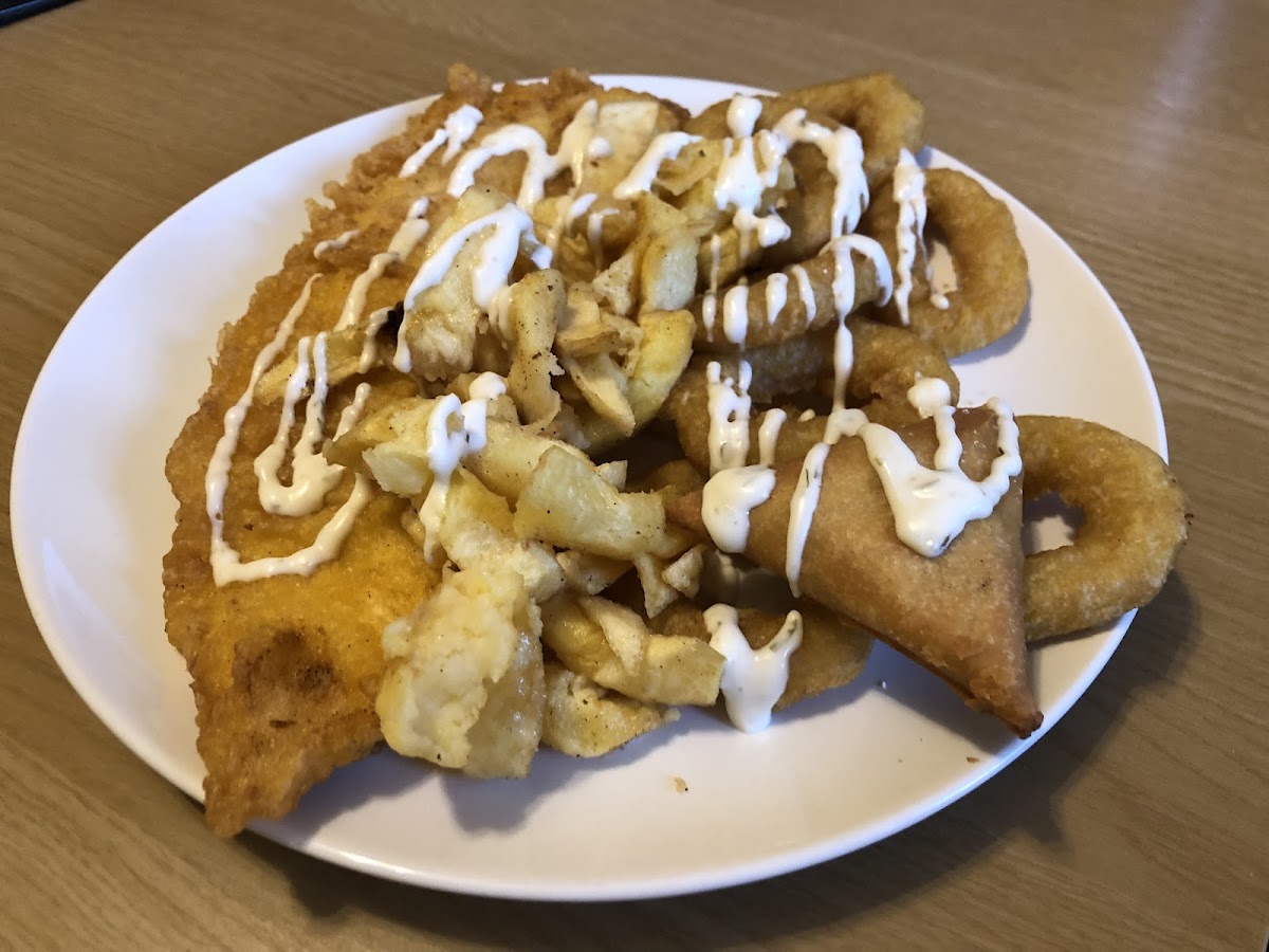 Wallington Village Fish & Chips - Roundshaw - Photo 9