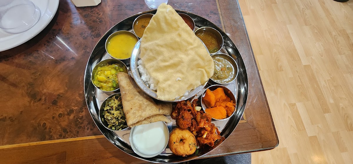 Ilai South Indian Restaurant - Photo 6