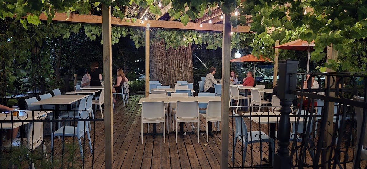 Restaurant Violet Angel - Photo 1