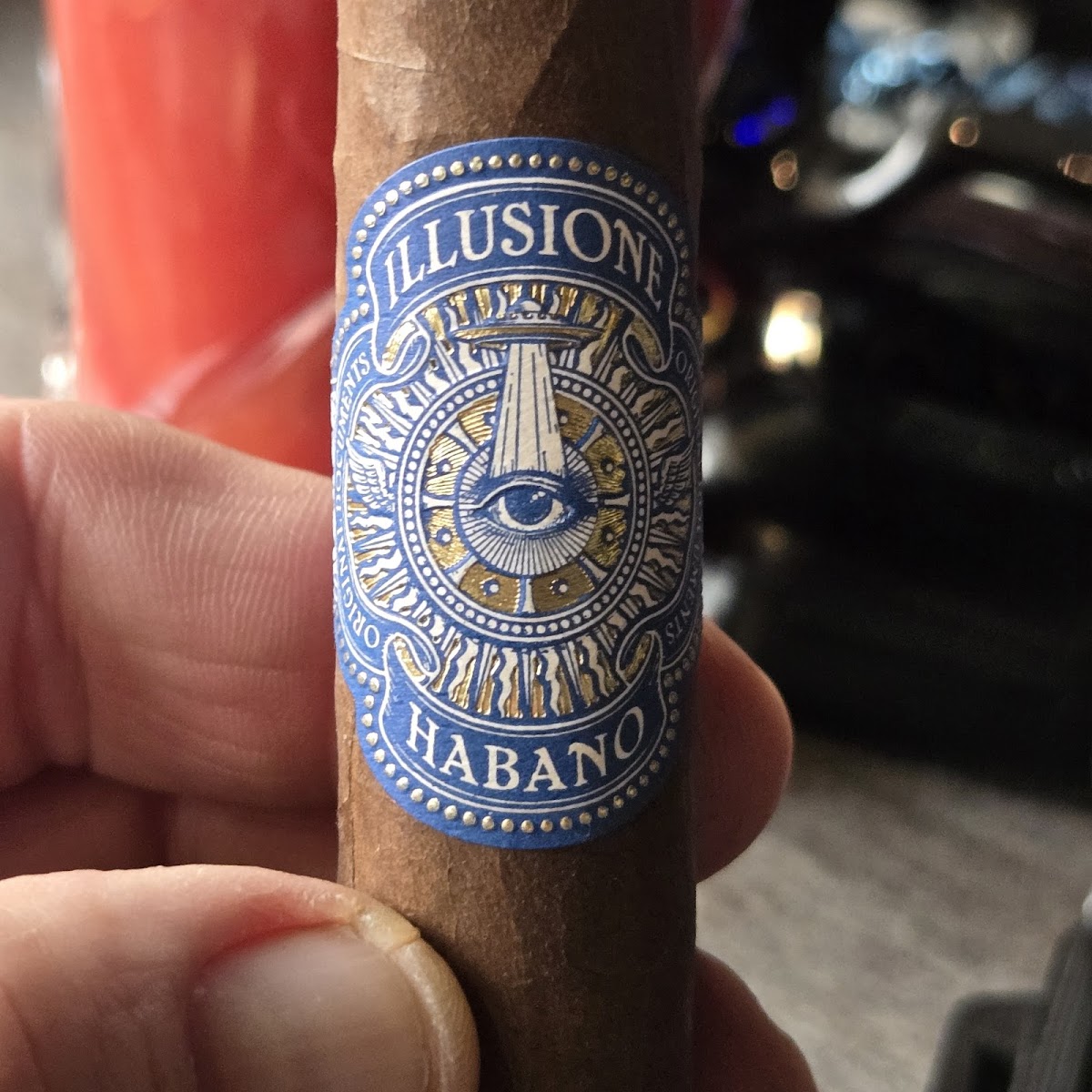 Stogeez Cigar Lounge - Photo 4
