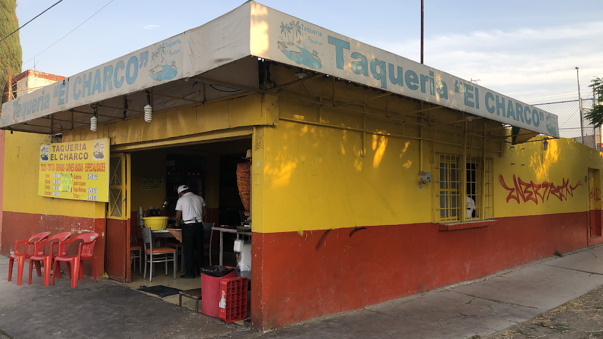 TAQUERIA EL CHARCO