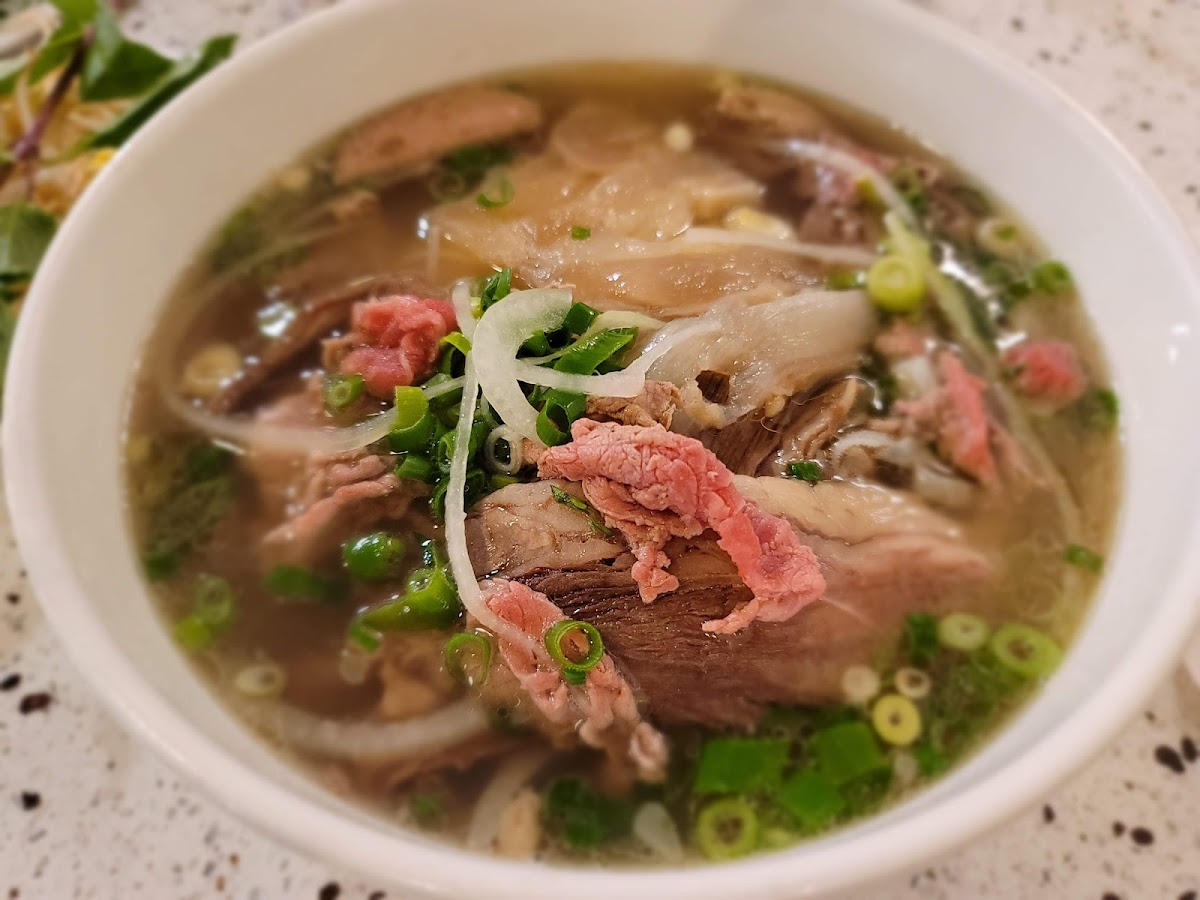 Noodle World Vietnamese Restaurant - Photo 6