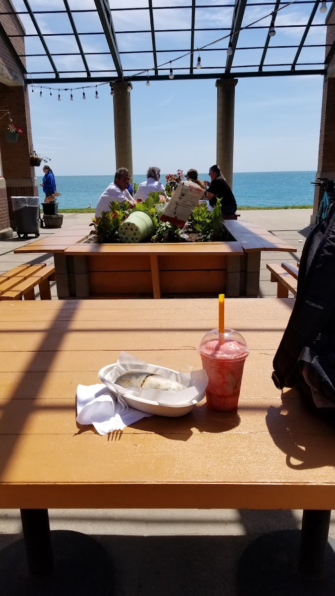 Del Campo's Tacos - Photo 8