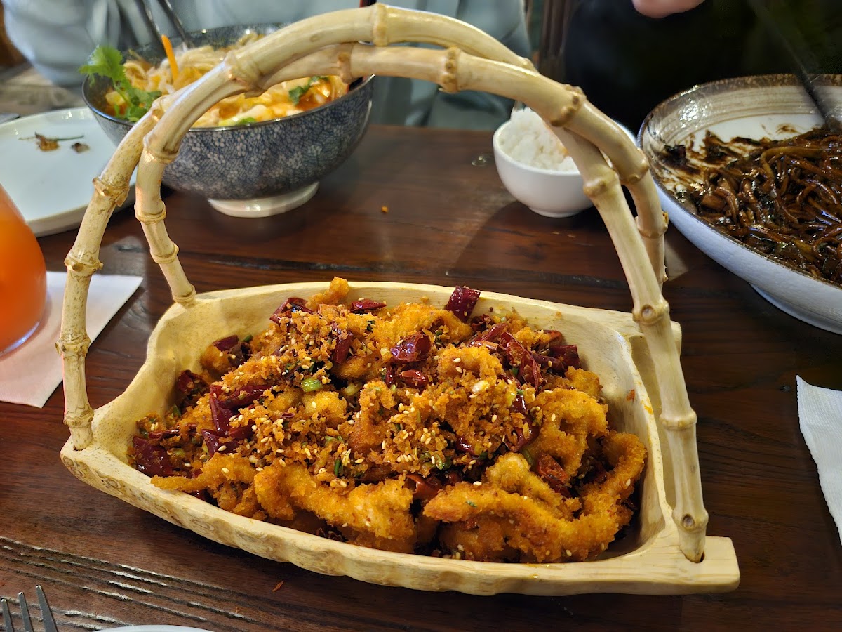 Shang Noodle & Chinese - Photo 7