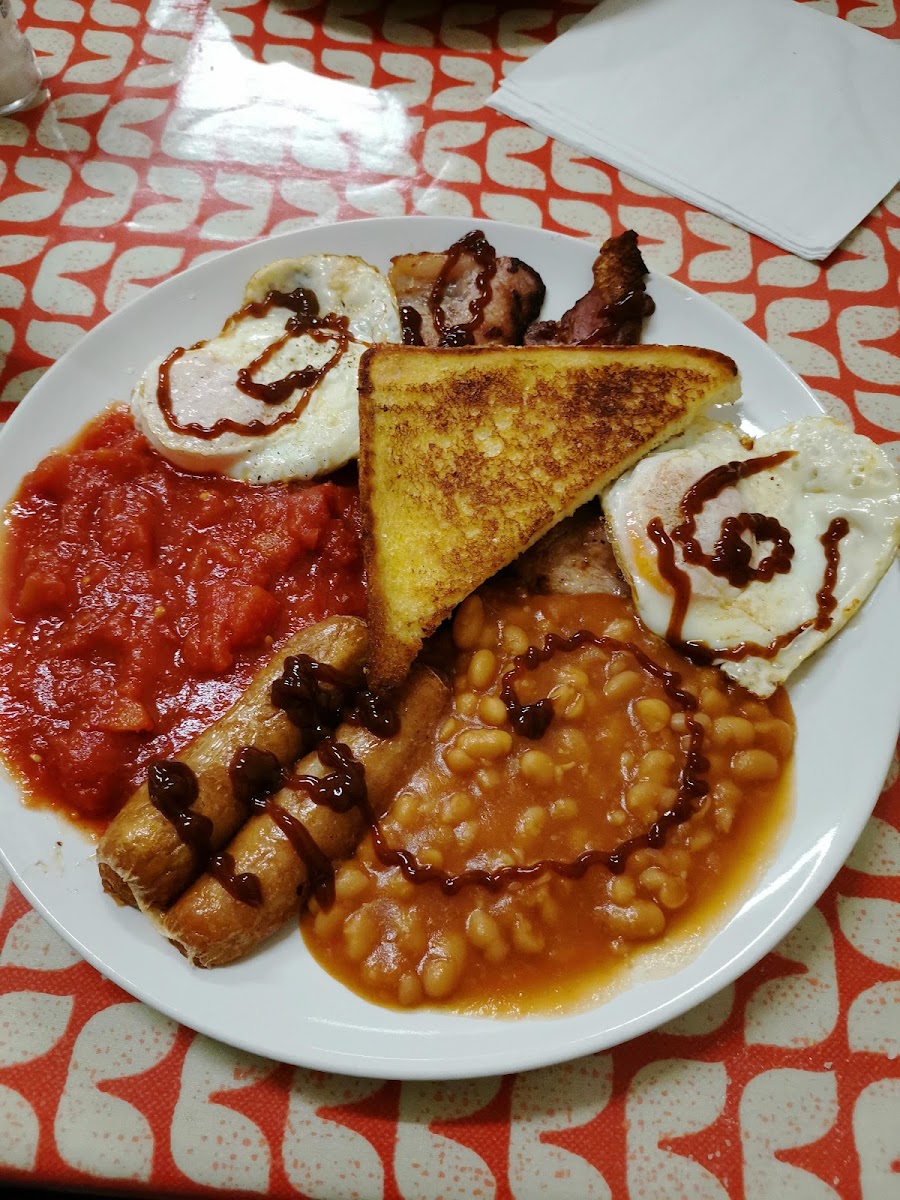 Woody's Cafe - Photo 2