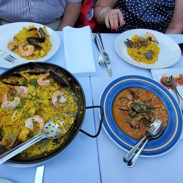 Seafood Paella