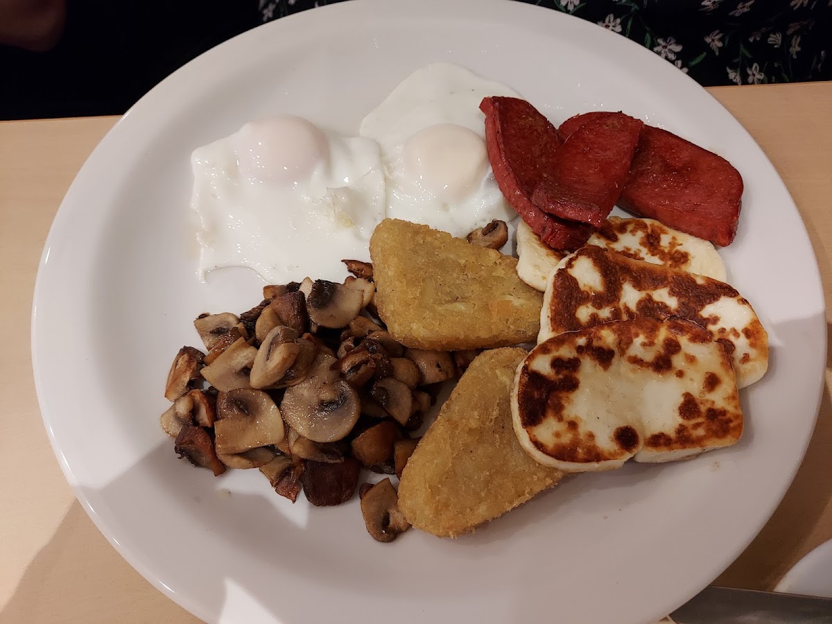 Troy Cafe Restaurant - Photo 8