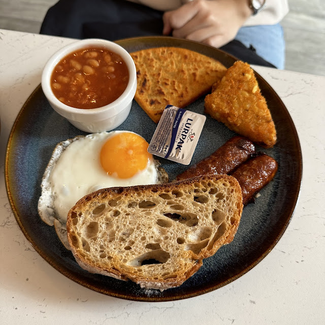 English Breakfast