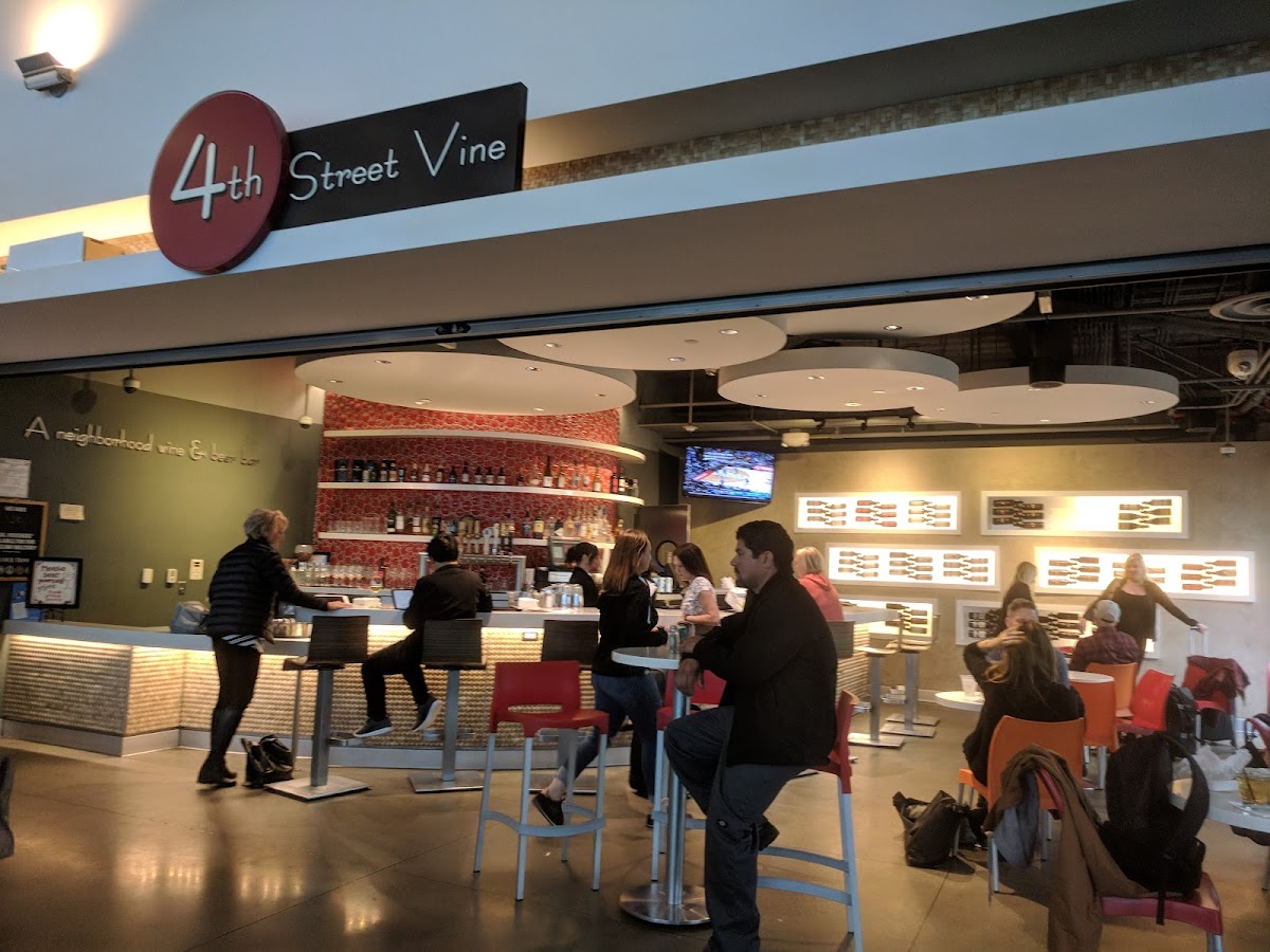 4th Street Vine