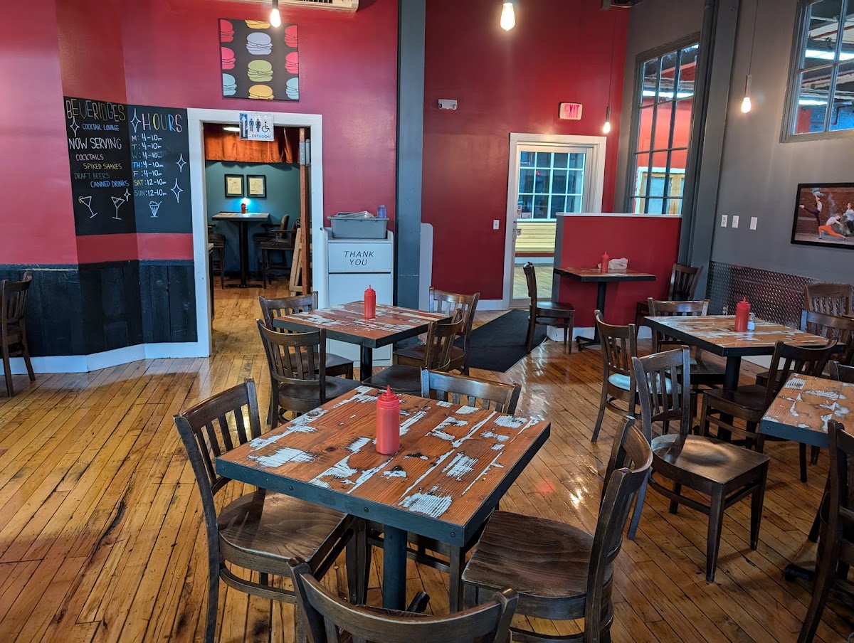Local Burger Easthampton
