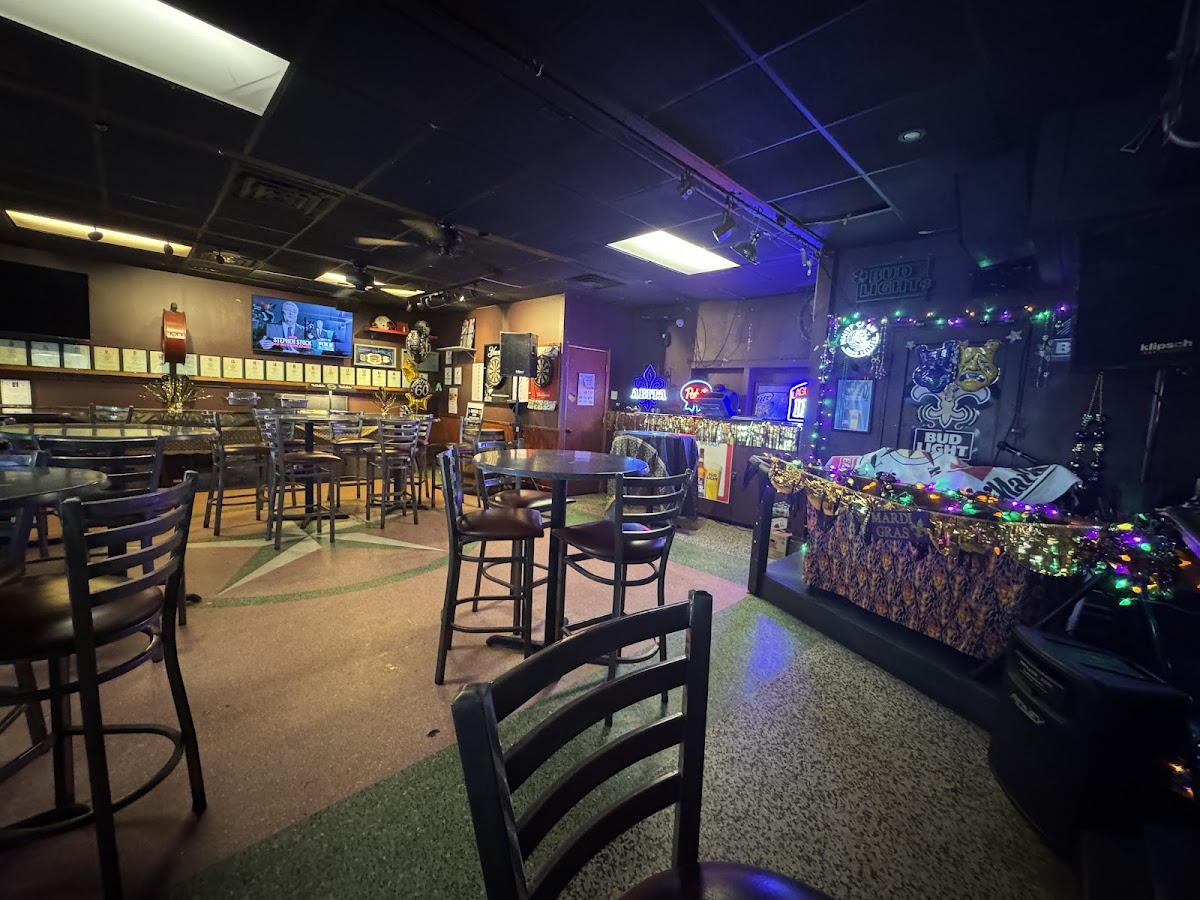 Gennaro's Bar