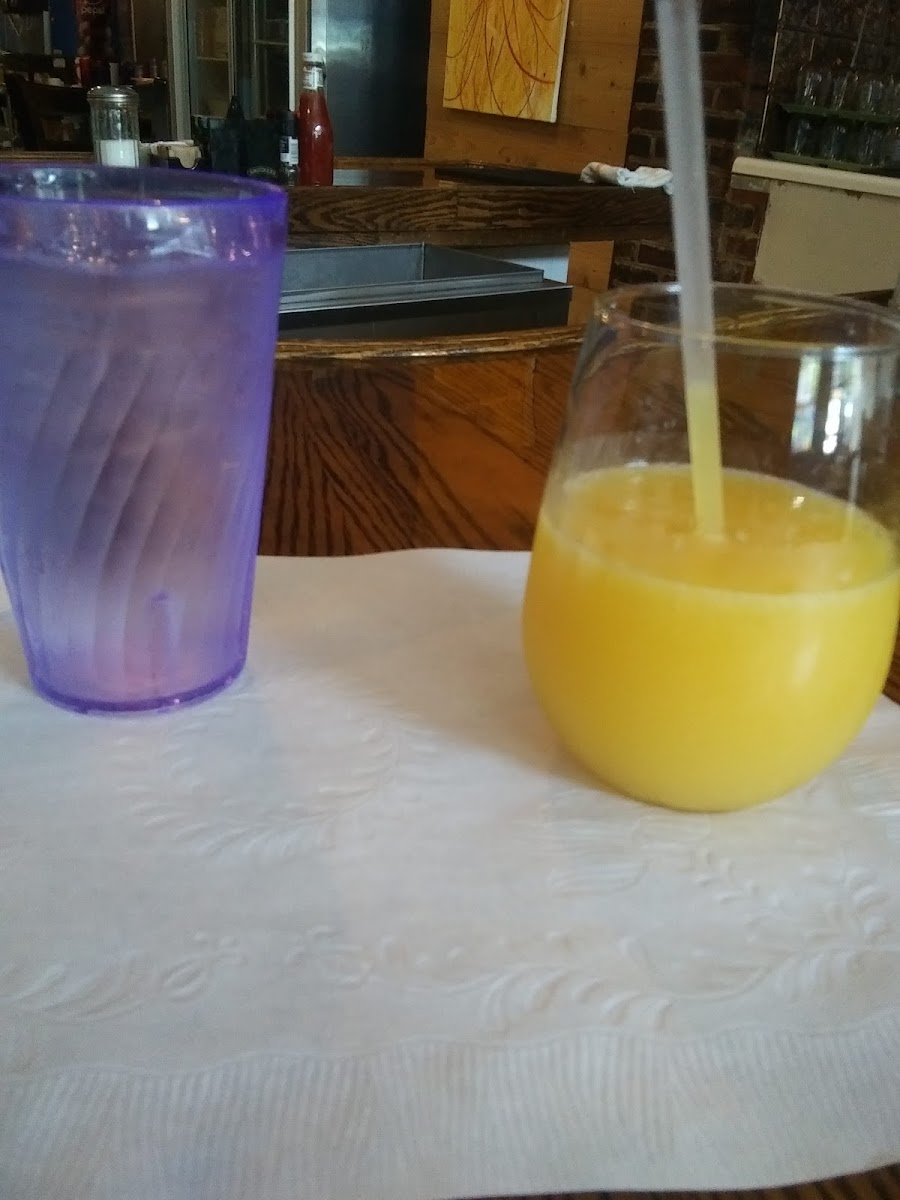 Mr. Rivers Breakfast Joint - Photo 5