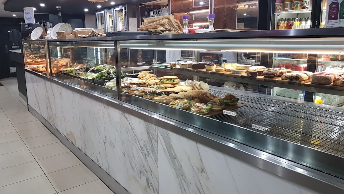 Royal Domain Cafe - Photo 9